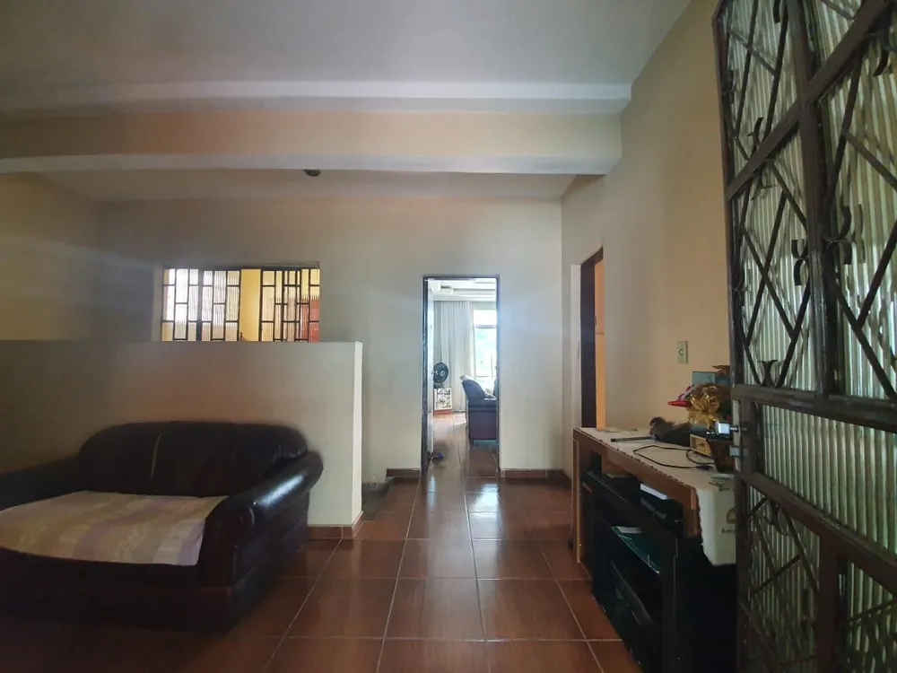 Casa, 4 quartos, 300 m² - Foto 9