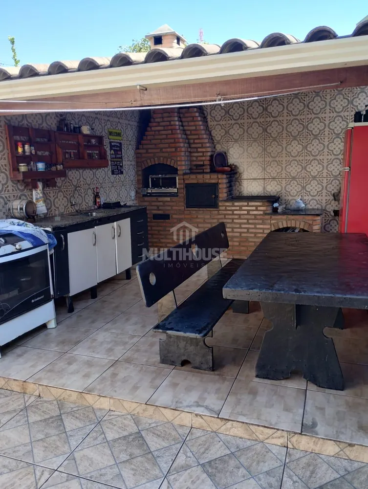 Casa, 2 quartos, 200 m² - Foto 2