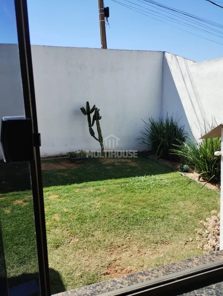 Casa, 2 quartos, 200 m² - Foto 13