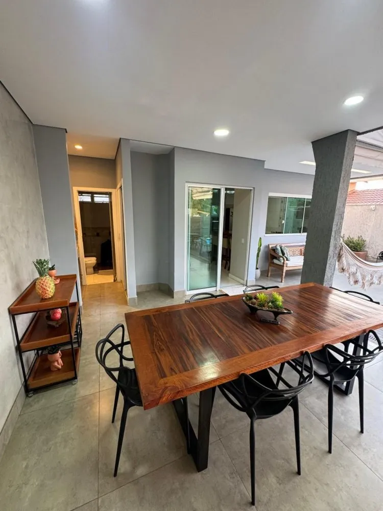 Casa, 3 quartos, 257 m² - Foto 9