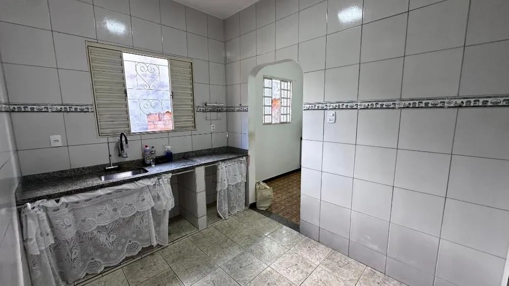 Casa, 2 quartos, 390 m² - Foto 2
