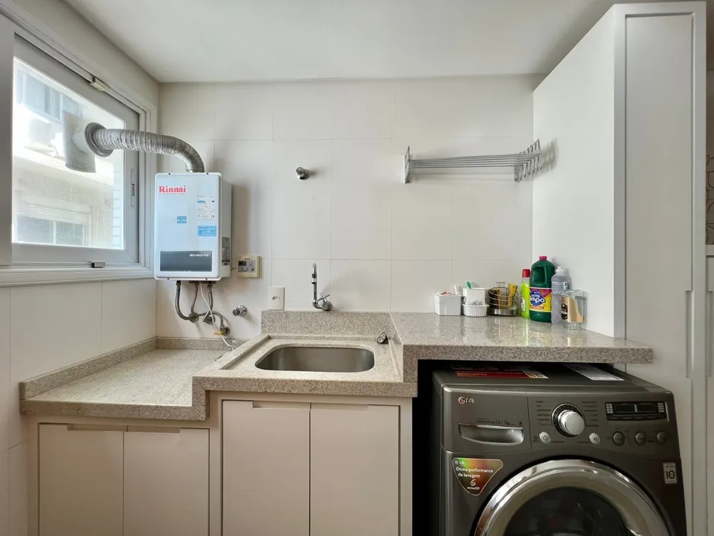Apartamento, 4 quartos, 248 m² - Foto 2