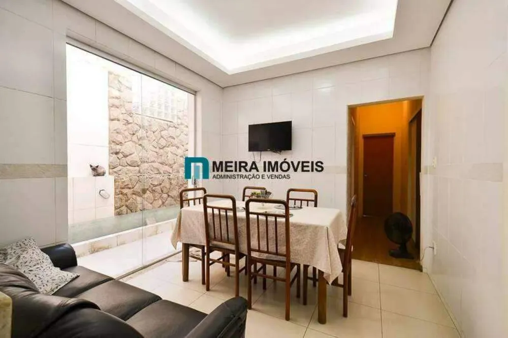 Casa, 6 quartos, 239 m² - Foto 3