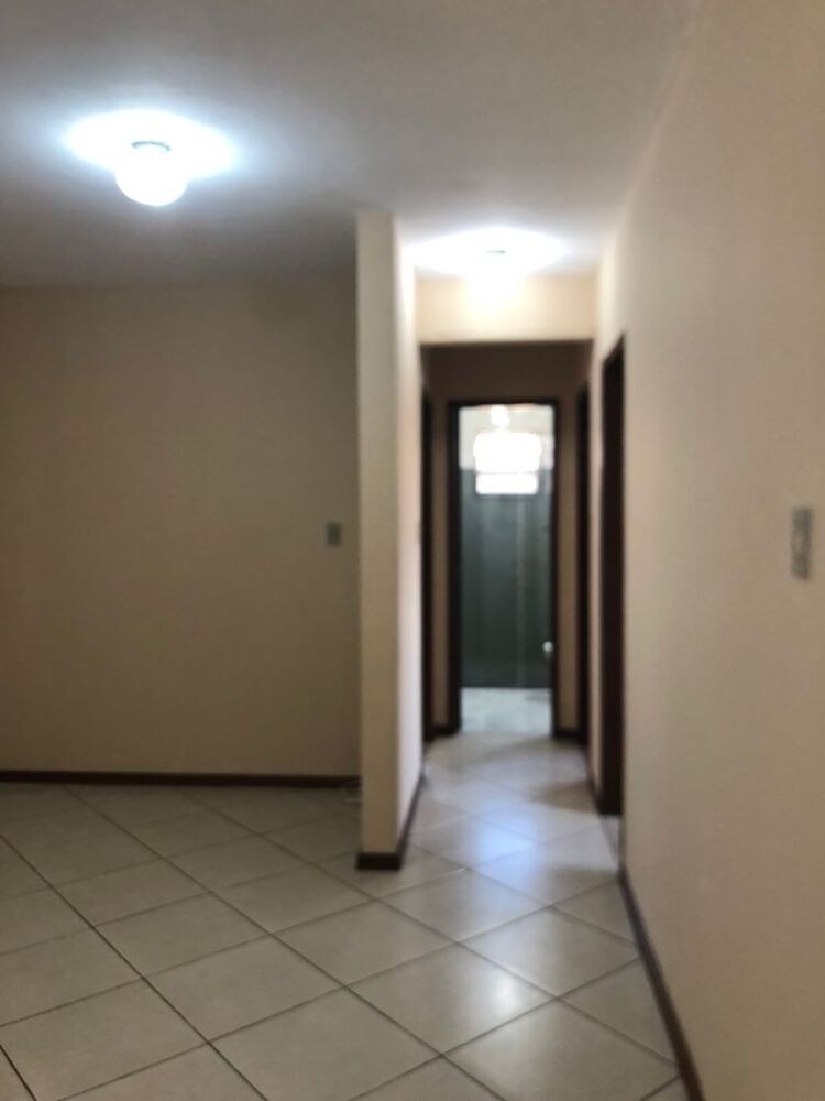 Apartamento à venda com 3 quartos - Foto 4