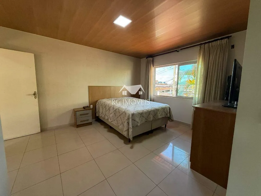 Casa, 4 quartos, 275 m² - Foto 14