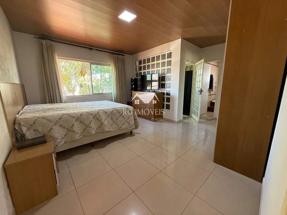 Casa, 4 quartos, 275 m² - Foto 15