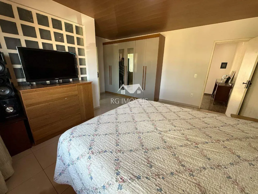 Casa, 4 quartos, 275 m² - Foto 23