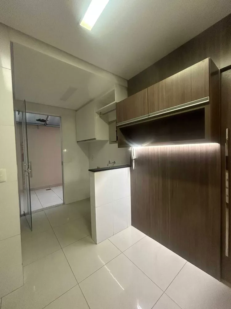 Apartamento à venda com 3 quartos, 155m² - Foto 6