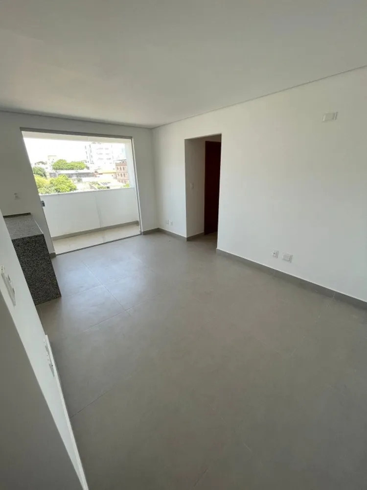 Apartamento, 2 quartos, 60 m² - Foto 2