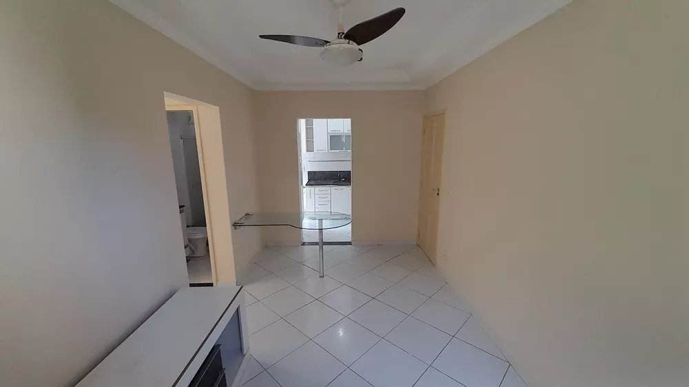 Apartamento para alugar com 2 quartos, 50m² - Foto 4