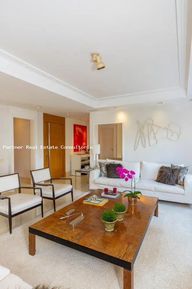 Apartamento, 3 quartos, 243 m² - Foto 4