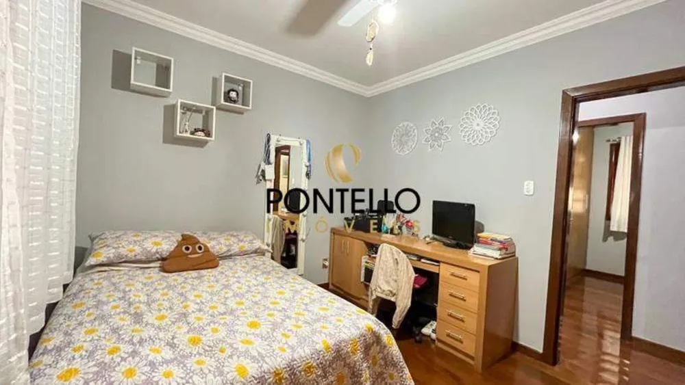 Casa, 3 quartos, 418 m² - Foto 4