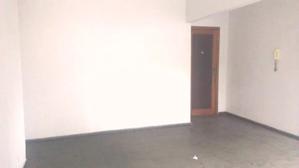 Apartamento à venda com 2 quartos, 90m² - Foto 13