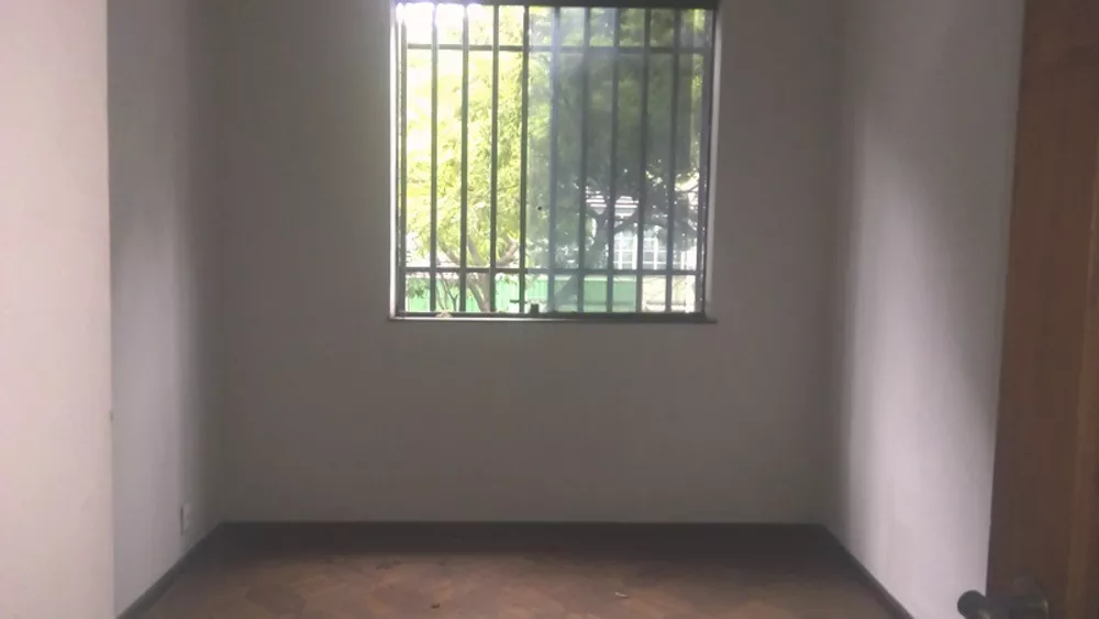 Apartamento à venda com 2 quartos, 90m² - Foto 3