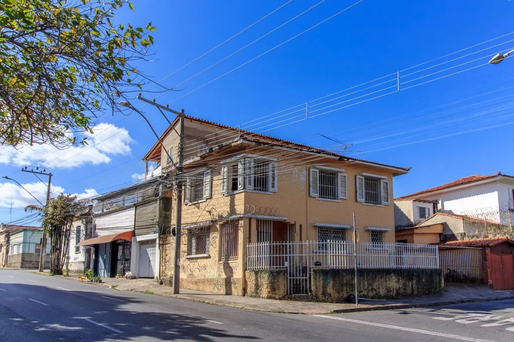 Casa, 3 quartos, 195 m² - Foto 2
