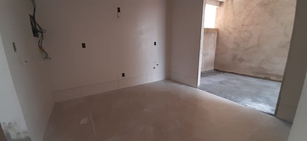 Apartamento à venda com 2 quartos, 94m² - Foto 4