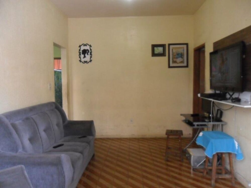 Casa à venda com 6 quartos, 274m² - Foto 2