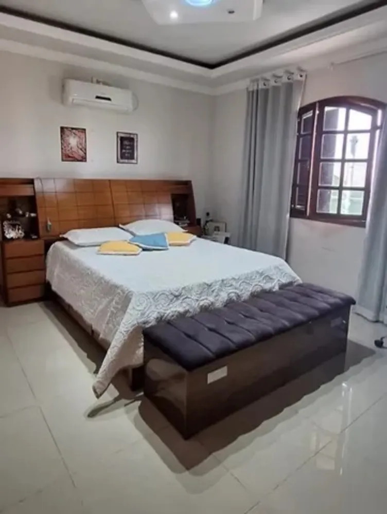 Casa, 3 quartos, 158 m² - Foto 2