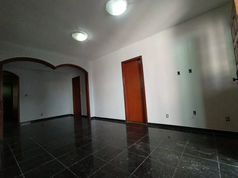Casa, 3 quartos, 300 m² - Foto 14