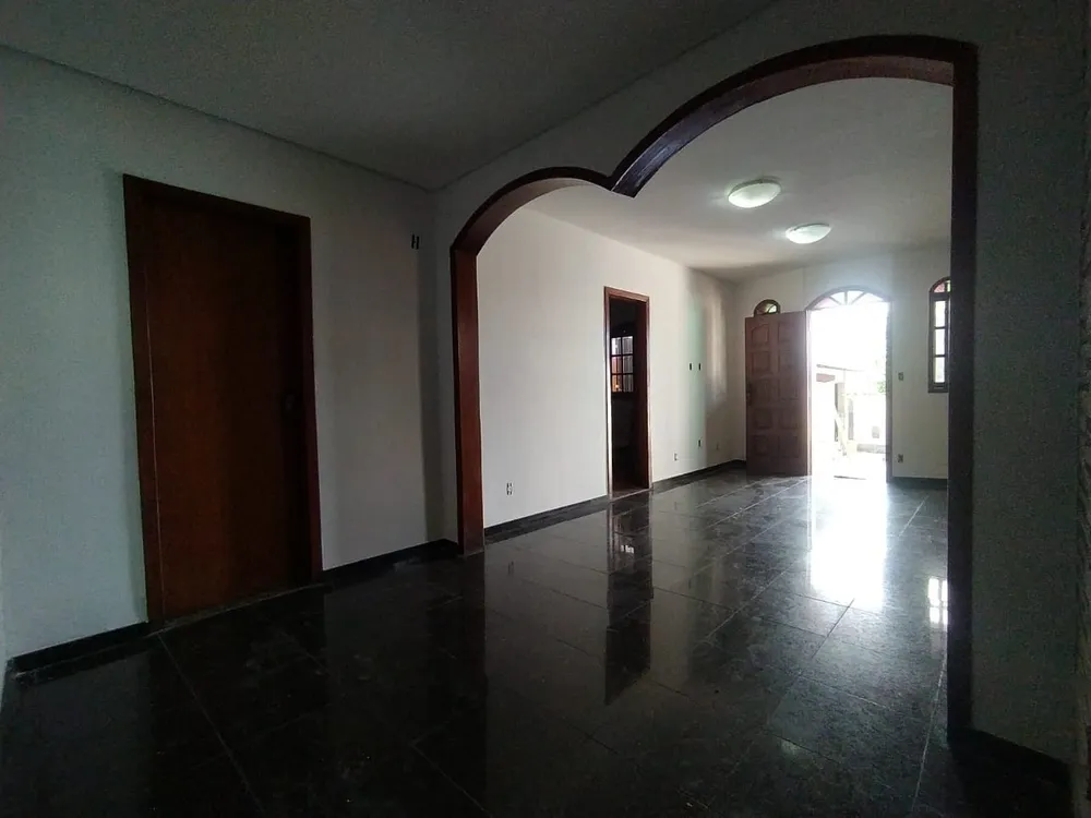 Casa, 3 quartos, 300 m² - Foto 15