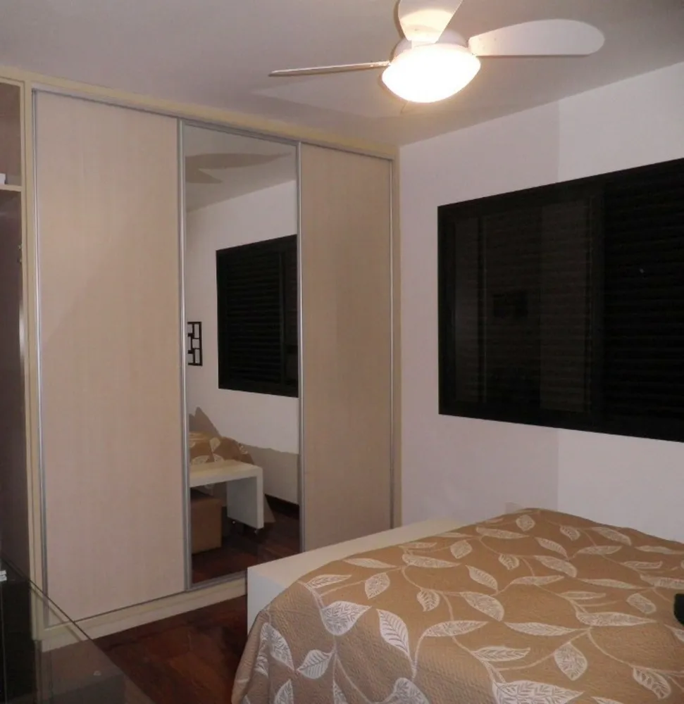 Apartamento, 3 quartos, 199 m² - Foto 2