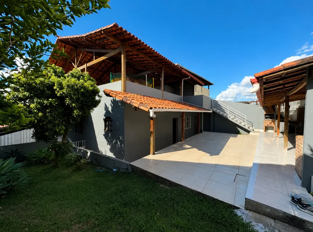 Casa, 3 quartos, 429 m² - Foto 1