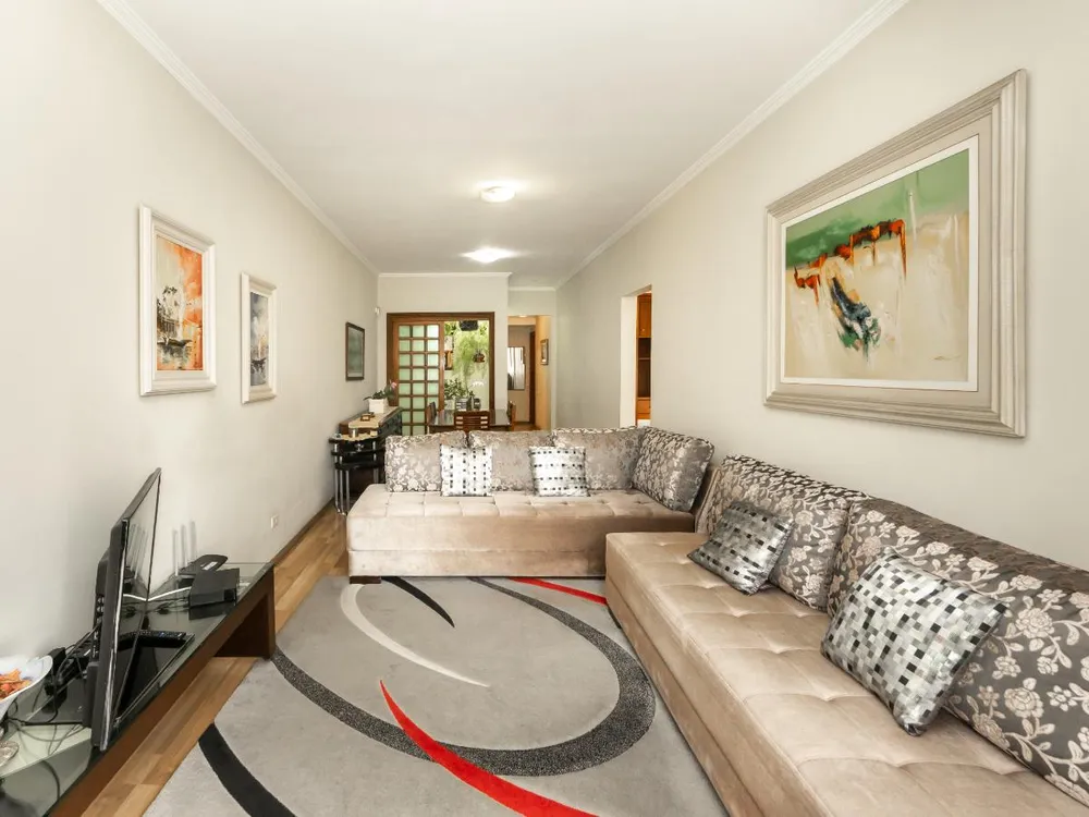 Casa, 3 quartos, 196 m² - Foto 1