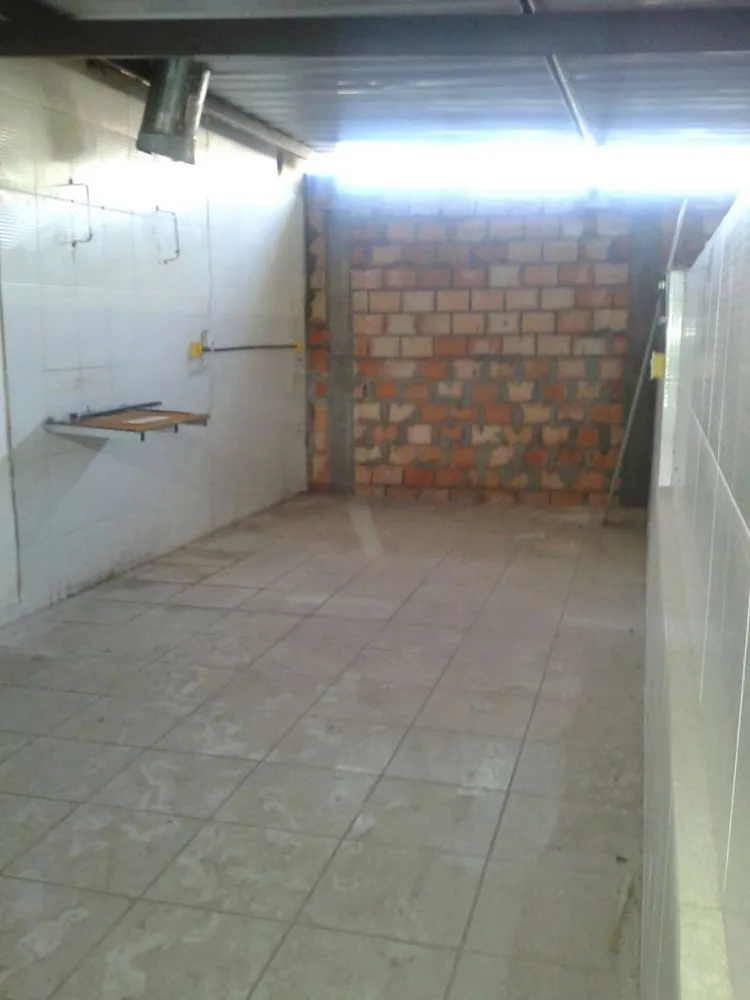 Depósito-Galpão, 240 m² - Foto 3