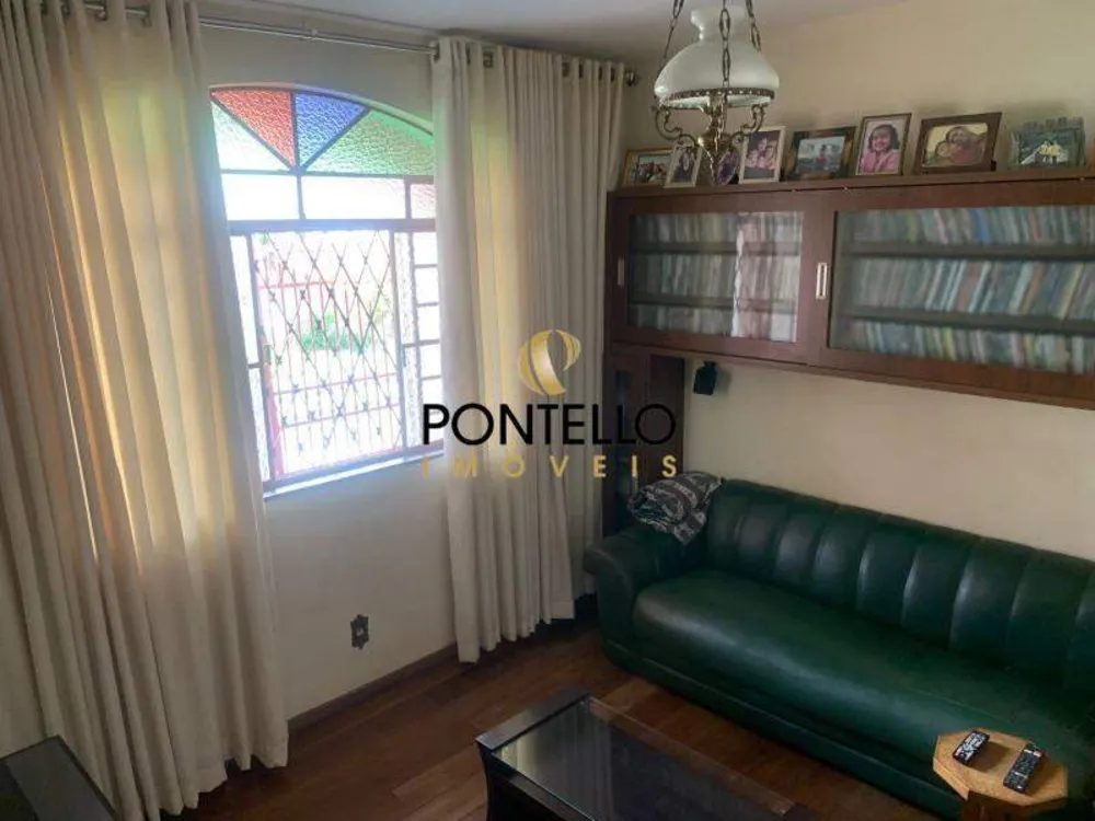Casa, 4 quartos, 330 m² - Foto 2