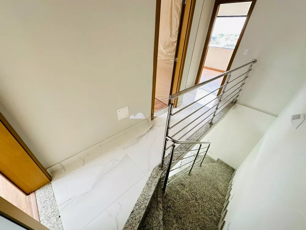 Casa à venda com 3 quartos, 130m² - Foto 16