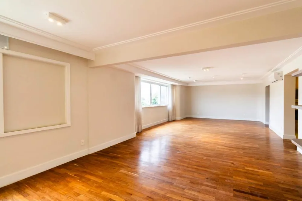 Apartamento, 3 quartos, 250 m² - Foto 1
