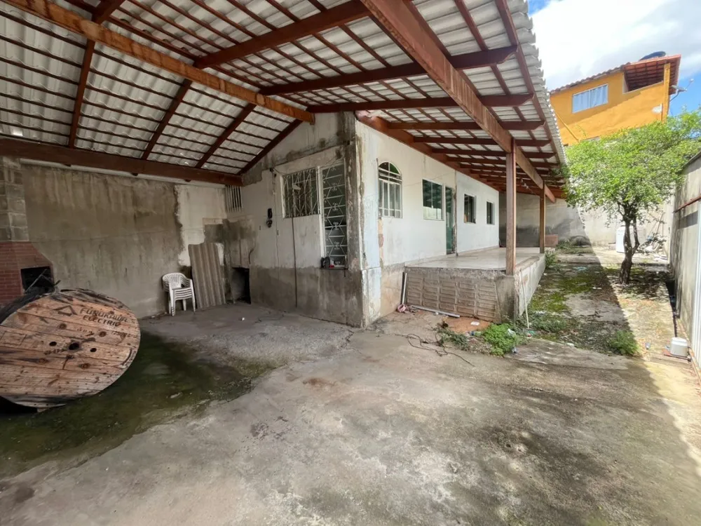 Casa, 2 quartos, 200 m² - Foto 1