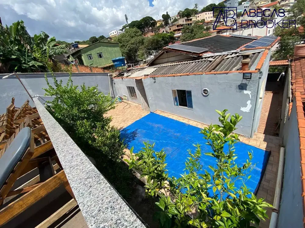 Casa, 3 quartos, 410 m² - Foto 1