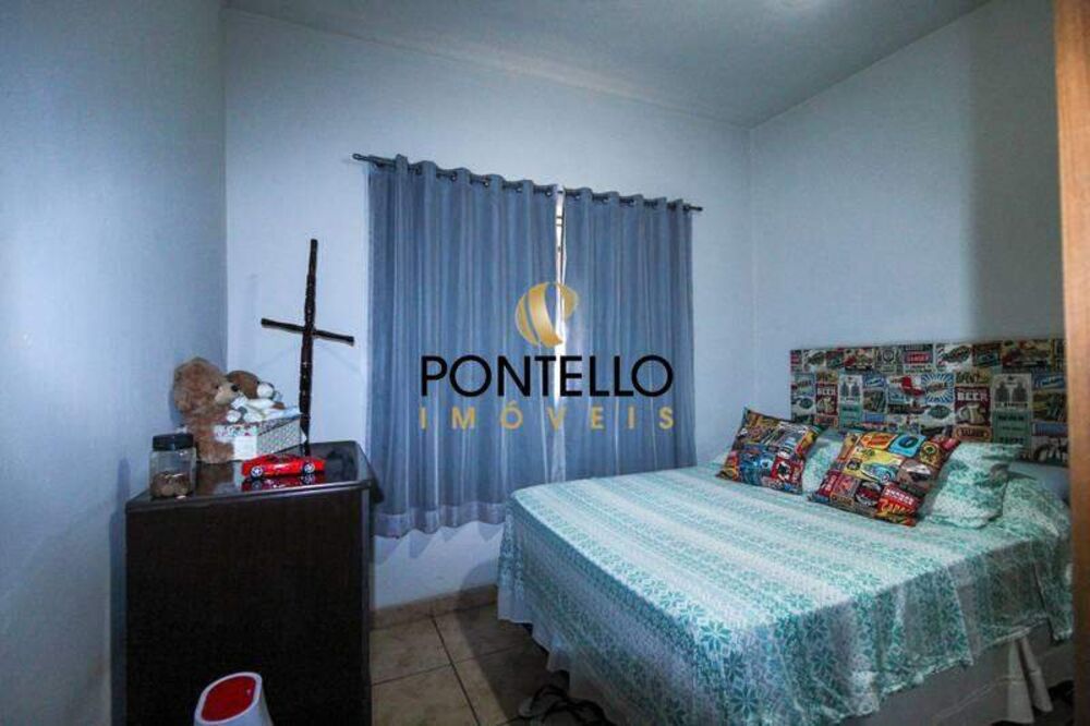 Casa à venda com 3 quartos, 187m² - Foto 4