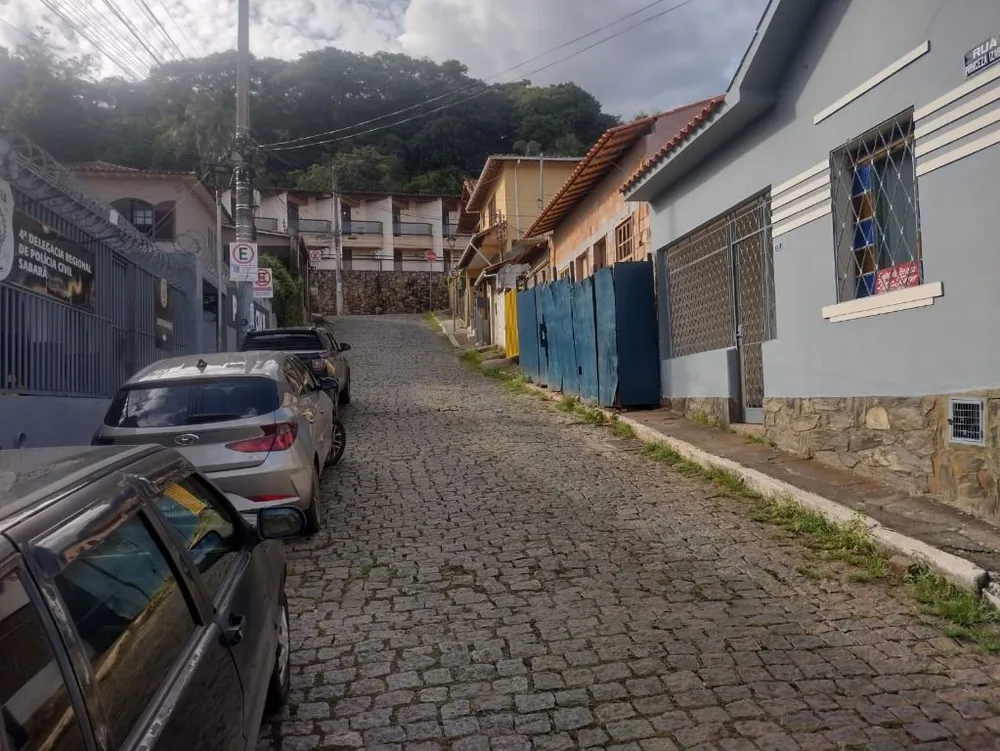 Casa, 4 quartos, 249 m² - Foto 2
