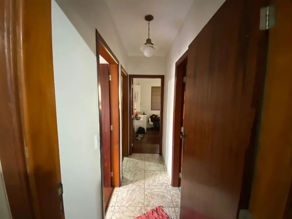 Casa, 6 quartos, 296 m² - Foto 1