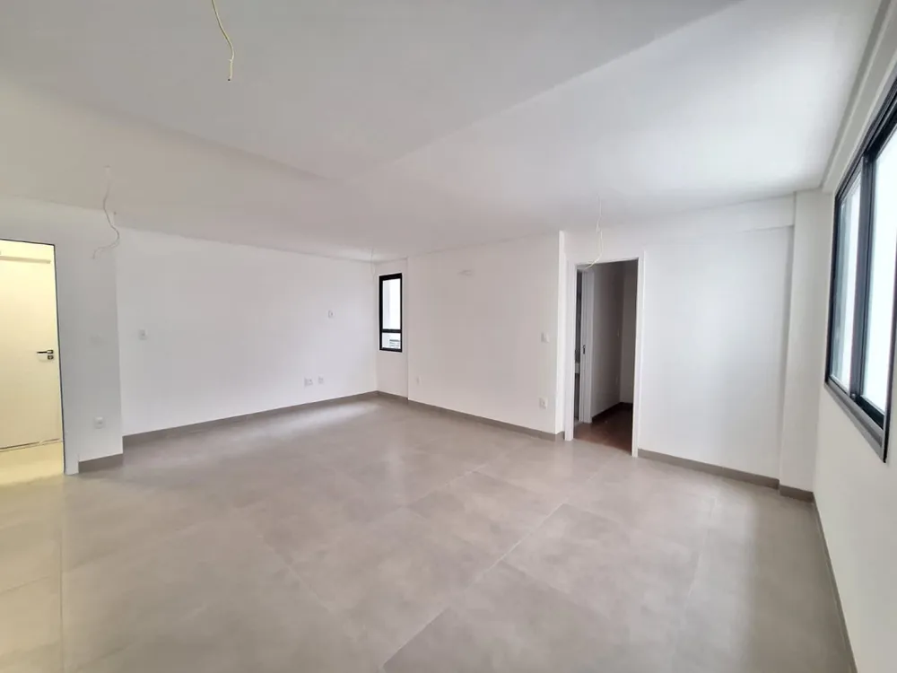 Apartamento, 3 quartos, 75 m² - Foto 2