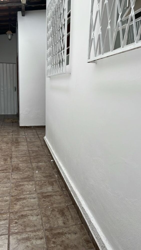 Casa à venda com 1 quarto, 360m² - Foto 4