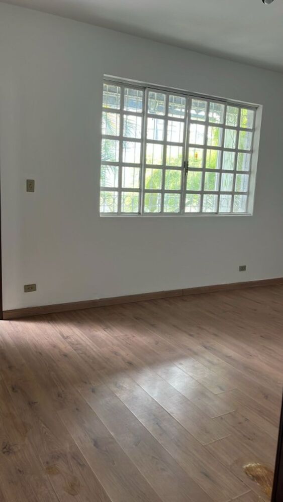 Casa à venda com 1 quarto, 360m² - Foto 6