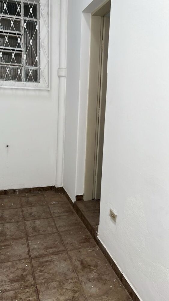Casa à venda com 1 quarto, 360m² - Foto 15