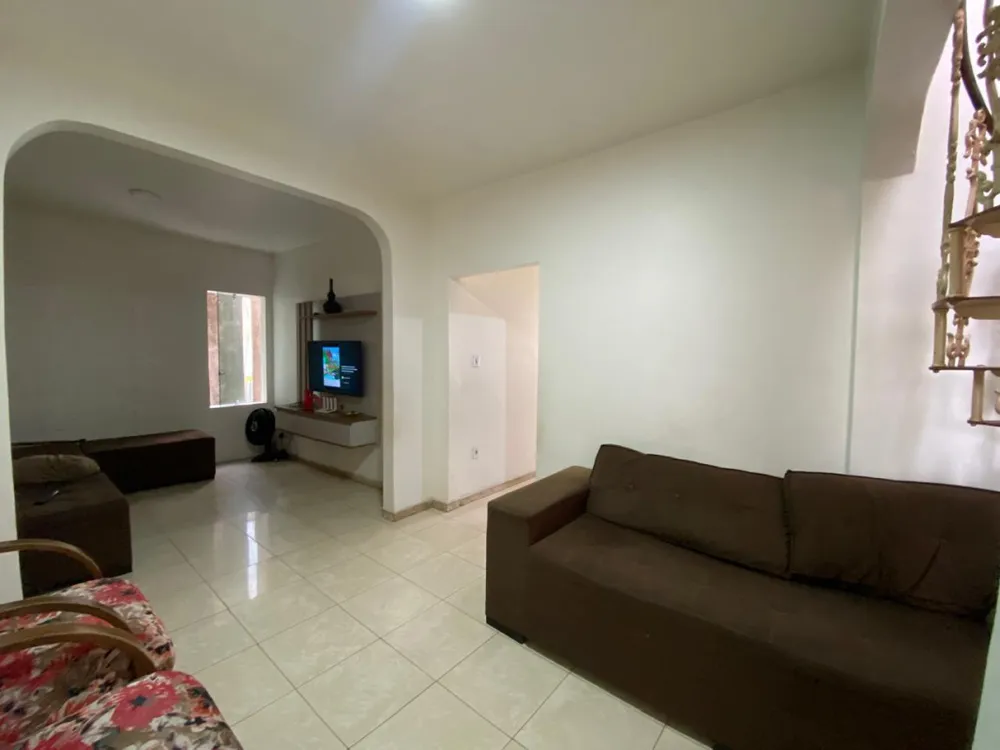 Casa, 3 quartos, 200 m² - Foto 1