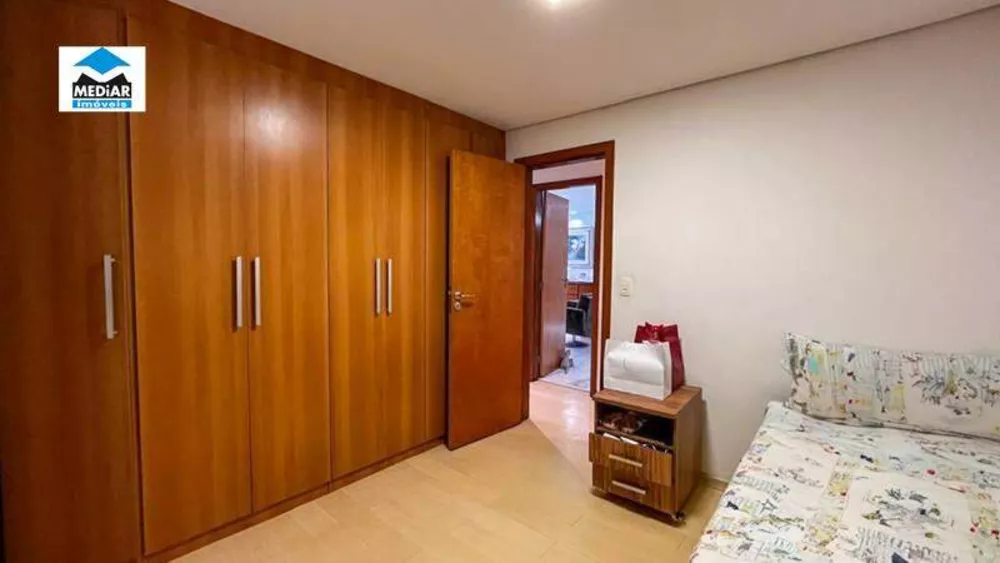 Apartamento à venda com 3 quartos, 120m² - Foto 10