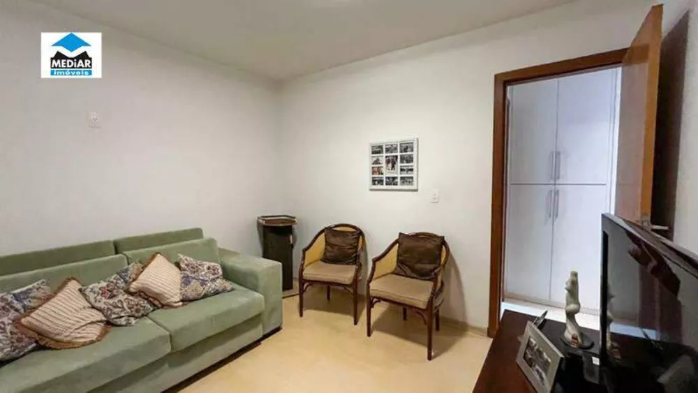 Apartamento à venda com 3 quartos, 120m² - Foto 12