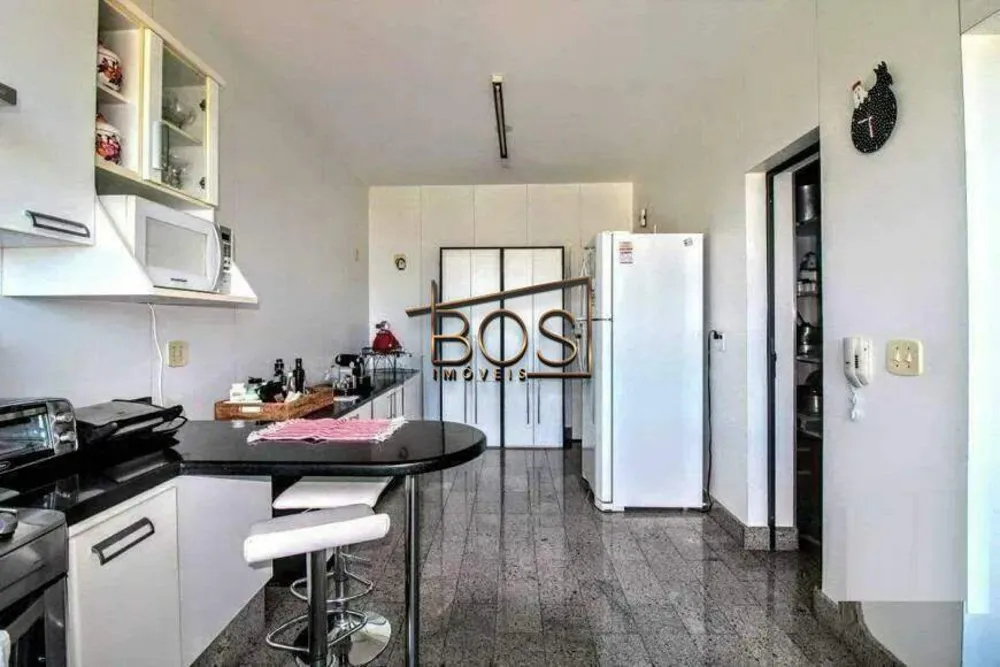 Apartamento, 4 quartos, 260 m² - Foto 8
