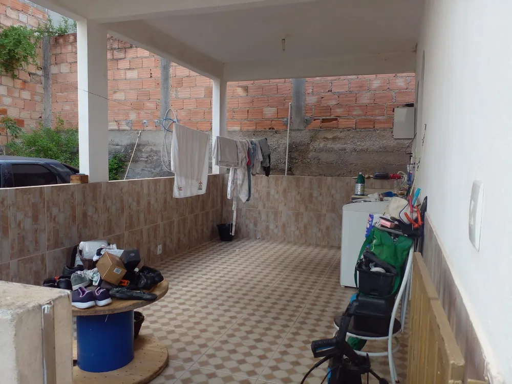 Casa, 2 quartos, 200 m² - Foto 1