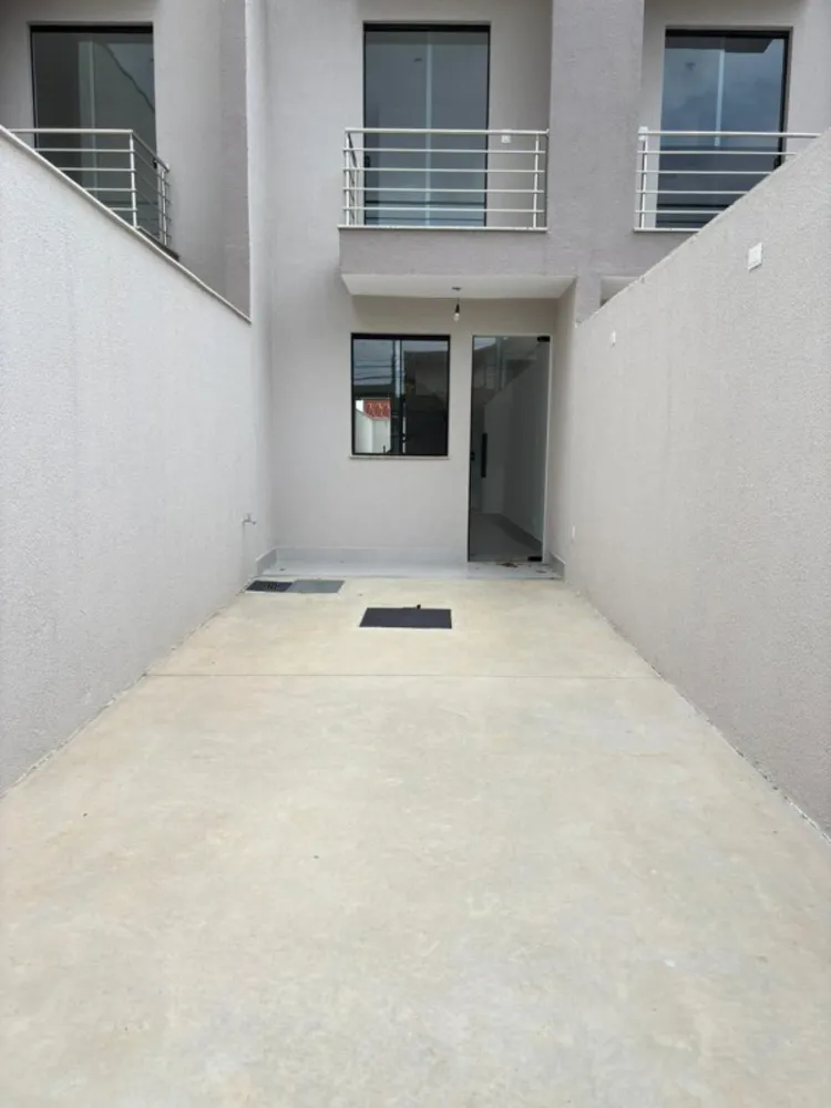 Casa, 2 quartos, 127 m² - Foto 1