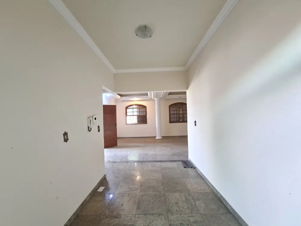 Casa, 4 quartos, 300 m² - Foto 20