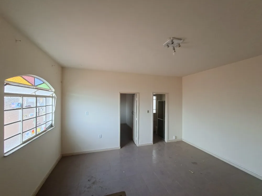 Casa, 4 quartos, 300 m² - Foto 8