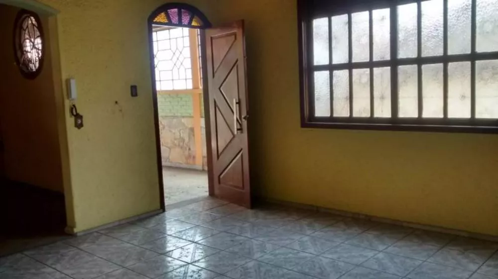 Casa à venda com 4 quartos, 280m² - Foto 18