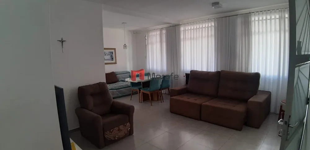 Casa, 3 quartos, 220 m² - Foto 2